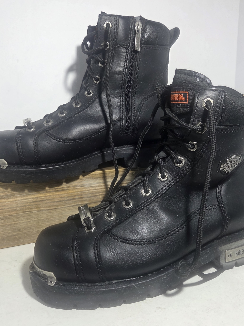 Harley-Davidson  Men's Black Leather Harness Side-Zip Motorcycle Boots Size 8 US